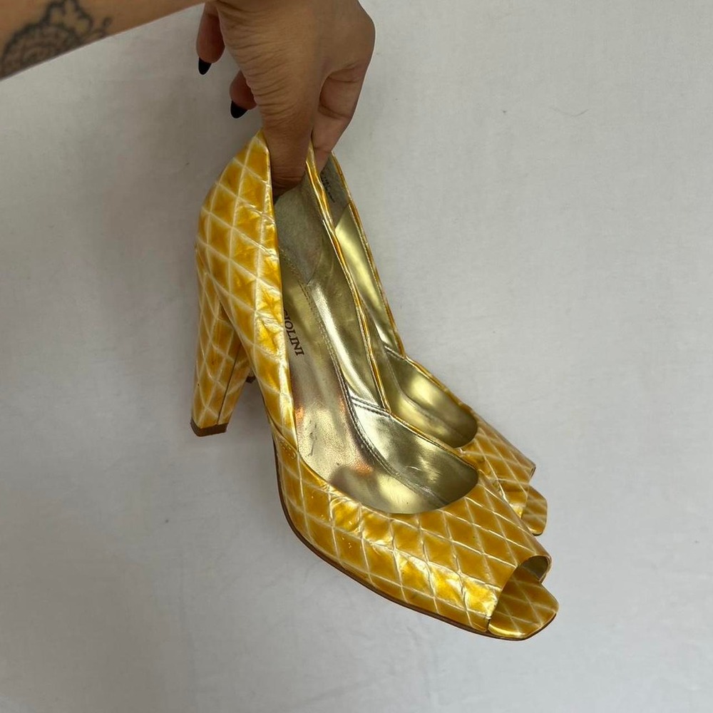 ENZO ANGIOLONI Yellow Quilted Peep Toe Pumps